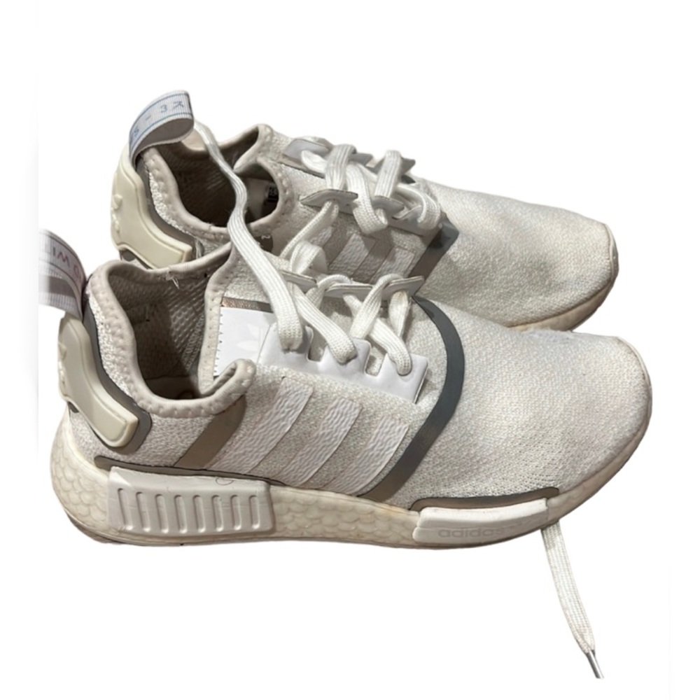 Adidas NMD_R1 White Size 6 With Original Box (Used) Youth kids boys girls